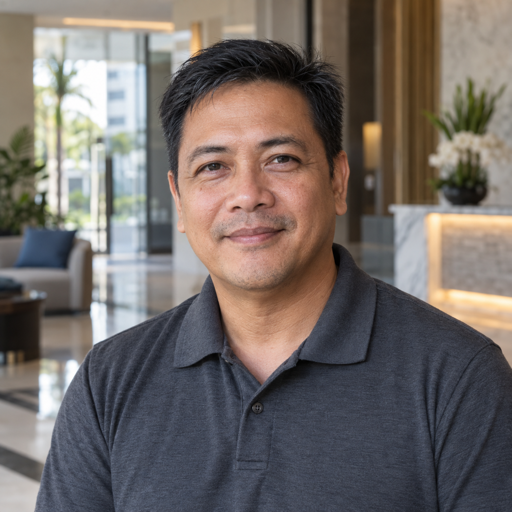 Portrait of Roberto Lim